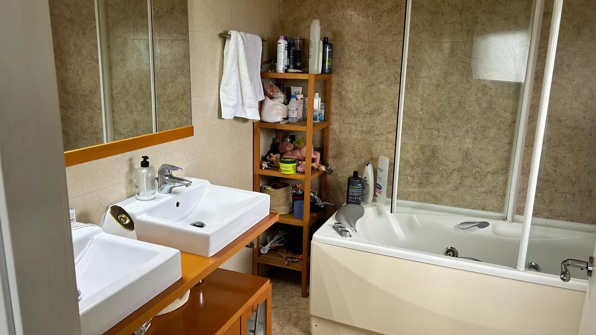 Holiday home Casa 4 Vientos Con Piscina Privada En Sant Cugat Villa Sant Cugat del Valles